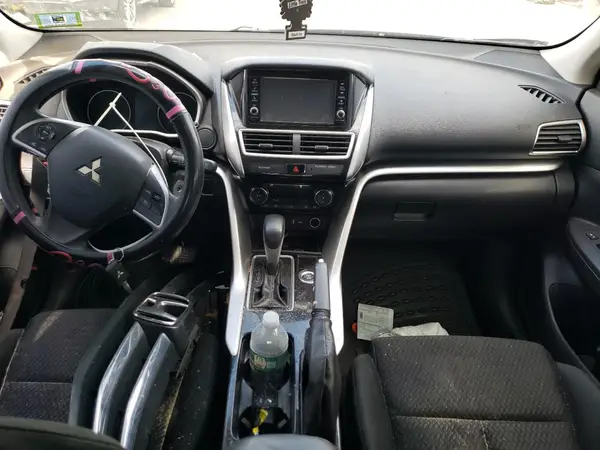 JA4AT3AA0LZ035796 2020 MITSUBISHI ECLIPSE CROSS - Image 8