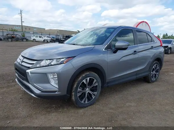 JA4AT3AA0LZ601259 2020 MITSUBISHI ECLIPSE CROSS - Image 2