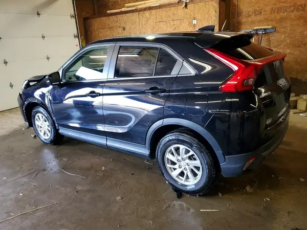 JA4AT3AA1KZ015488 2019 MITSUBISHI ECLIPSE CROSS - Image 2