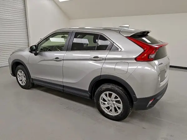 JA4AT3AA1KZ023381 2019 MITSUBISHI ECLIPSE CROSS - Image 2