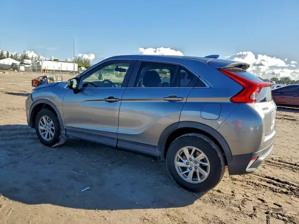 JA4AT3AA1KZ028953 2019 MITSUBISHI ECLIPSE CROSS - Image 2