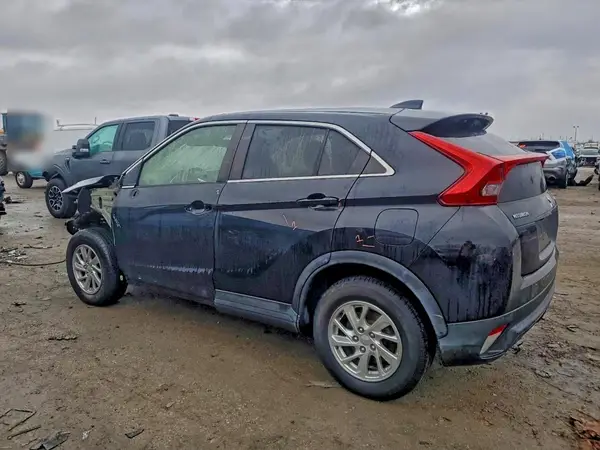 JA4AT3AA1KZ036941 2019 MITSUBISHI ECLIPSE CROSS - Image 2