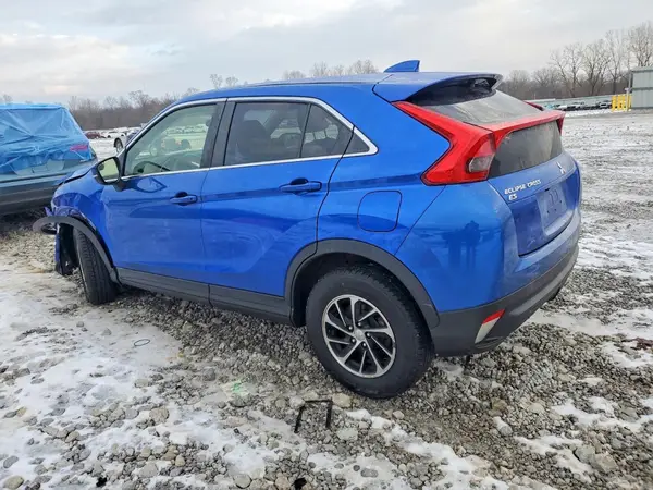 JA4AT3AA1LZ002838 2020 MITSUBISHI ECLIPSE CROSS - Image 2