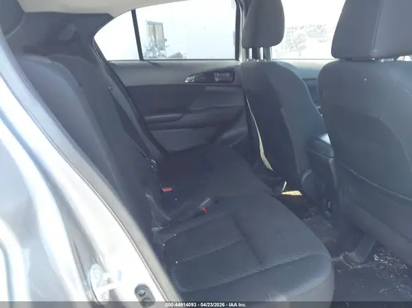 JA4AT3AA2JZ059062 2018 MITSUBISHI ECLIPSE CROSS - Image 8