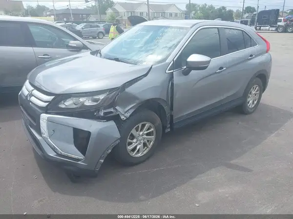 JA4AT3AA2KZ028931 2019 MITSUBISHI ECLIPSE CROSS - Image 2