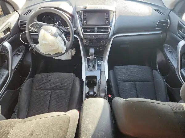JA4AT3AA2KZ038939 2019 MITSUBISHI ECLIPSE CROSS - Image 8