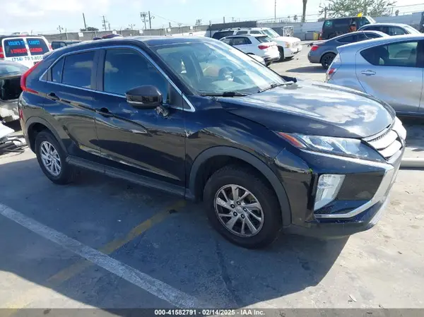 JA4AT3AA2KZ040948 2019 MITSUBISHI ECLIPSE CROSS - Image 1