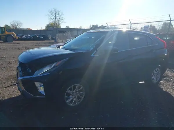 JA4AT3AA2KZ046295 2019 MITSUBISHI ECLIPSE CROSS - Image 2