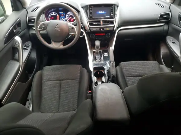 JA4AT3AA2LZ022399 2020 MITSUBISHI ECLIPSE CROSS - Image 8