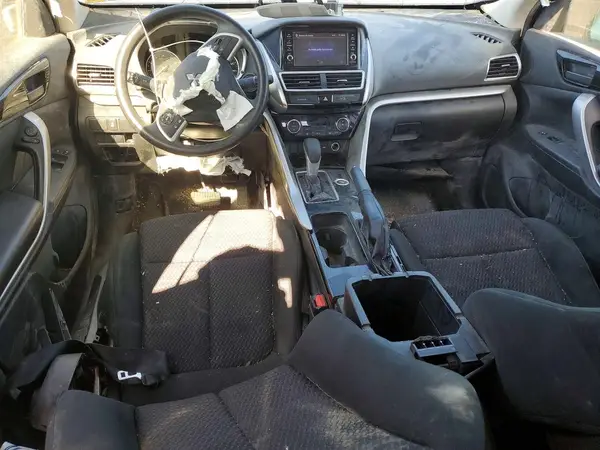 JA4AT3AA3KZ031403 2019 MITSUBISHI ECLIPSE CROSS - Image 8