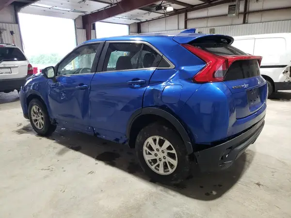 JA4AT3AA3KZ031594 2019 MITSUBISHI ECLIPSE CROSS - Image 2