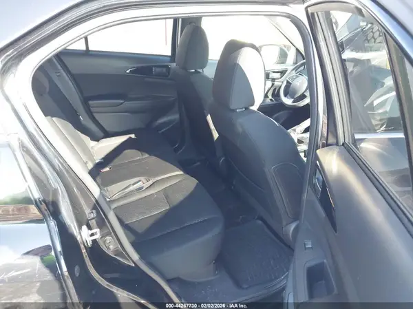 JA4AT3AA3KZ033071 2019 MITSUBISHI ECLIPSE CROSS - Image 8