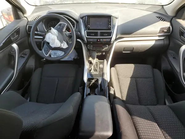 JA4AT3AA3KZ040828 2019 MITSUBISHI ECLIPSE CROSS - Image 8