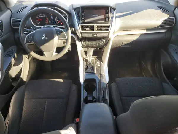 JA4AT3AA4JZ041226 2018 MITSUBISHI ECLIPSE CROSS - Image 8