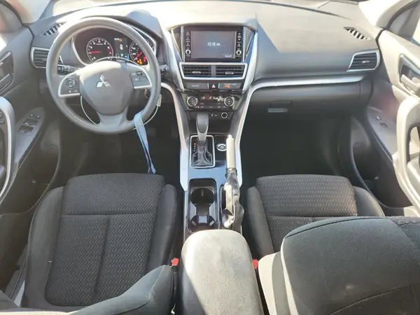 JA4AT3AA4JZ045762 2018 MITSUBISHI ECLIPSE CROSS - Image 8