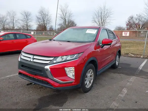 JA4AT3AA4KZ015761 2019 MITSUBISHI ECLIPSE CROSS - Image 2