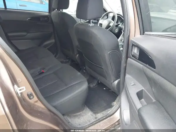 JA4AT3AA4KZ017428 2019 MITSUBISHI ECLIPSE CROSS - Image 8