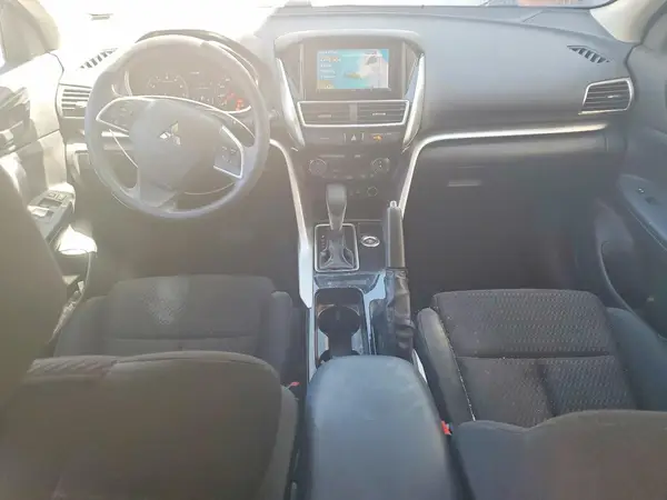JA4AT3AA4KZ023200 2019 MITSUBISHI ECLIPSE CROSS - Image 8