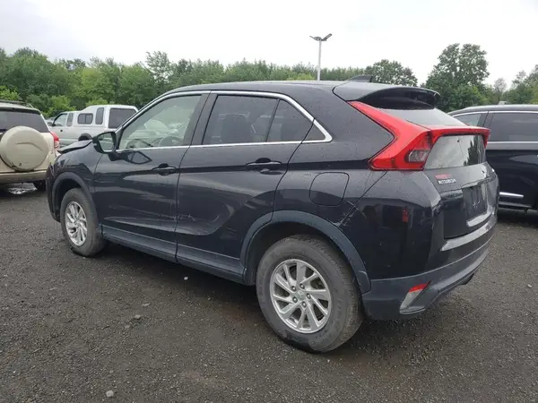 JA4AT3AA4KZ031720 2019 MITSUBISHI ECLIPSE CROSS - Image 2