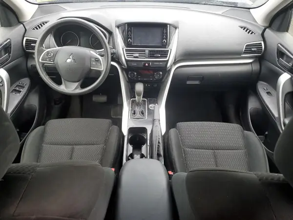 JA4AT3AA4KZ031720 2019 MITSUBISHI ECLIPSE CROSS - Image 8