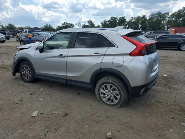 JA4AT3AA4KZ036173 2019 MITSUBISHI ECLIPSE CROSS - Image 2