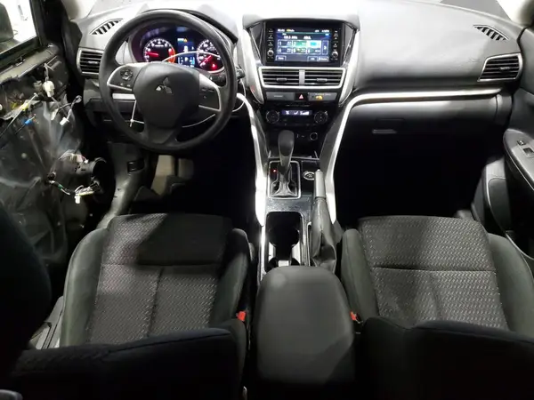 JA4AT3AA4KZ050008 2019 MITSUBISHI ECLIPSE CROSS - Image 8