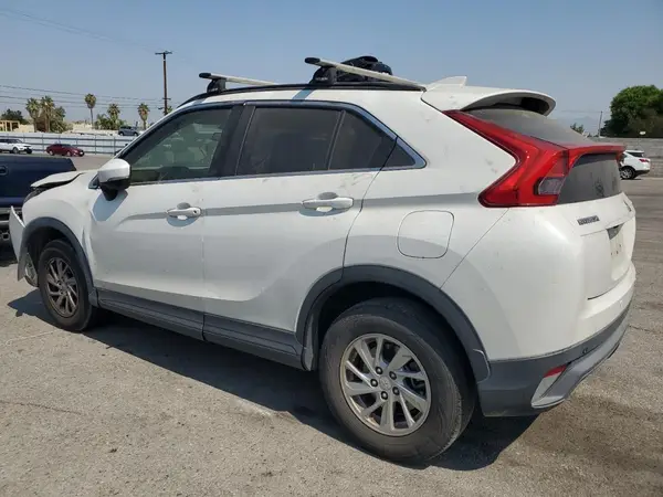 JA4AT3AA5KZ000573 2019 MITSUBISHI ECLIPSE CROSS - Image 2