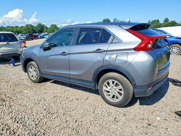 JA4AT3AA5KZ013811 2019 MITSUBISHI ECLIPSE CROSS - Image 2