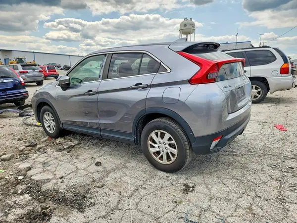 JA4AT3AA5KZ023237 2019 MITSUBISHI ECLIPSE CROSS - Image 2