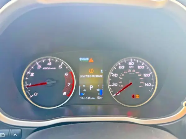 JA4AT3AA5KZ033508 2019 MITSUBISHI ECLIPSE CROSS - Image 8