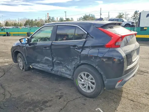 JA4AT3AA5KZ033573 2019 MITSUBISHI ECLIPSE CROSS - Image 2