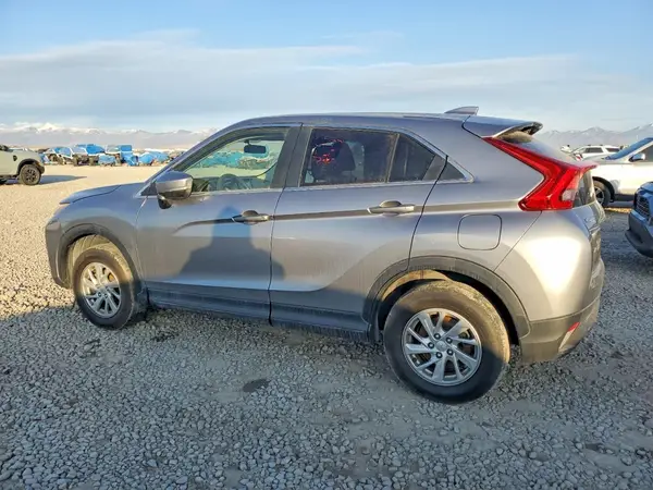 JA4AT3AA5KZ038868 2019 MITSUBISHI ECLIPSE CROSS - Image 2