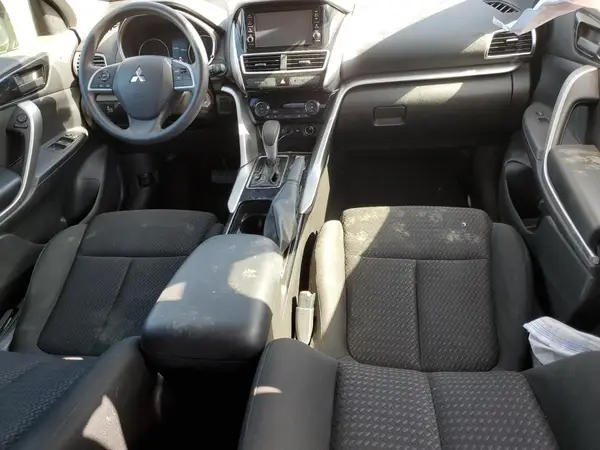 JA4AT3AA5LZ013163 2020 MITSUBISHI ECLIPSE CROSS - Image 8