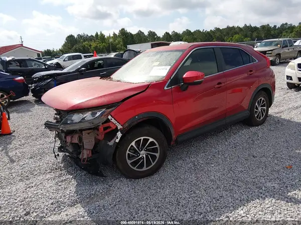 JA4AT3AA5LZ021554 2020 MITSUBISHI ECLIPSE CROSS - Image 2