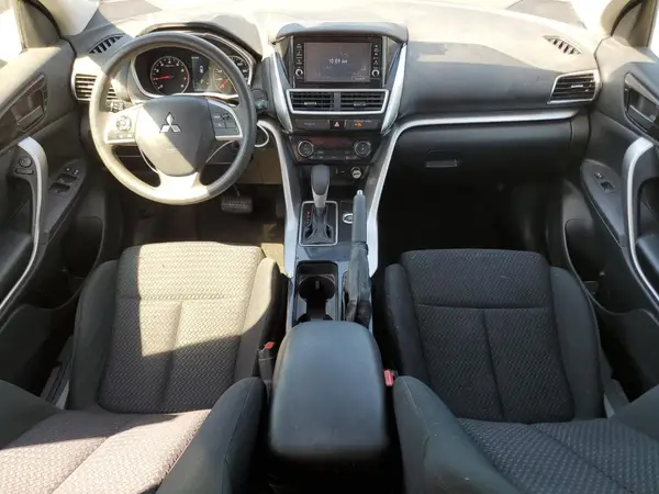 JA4AT3AA6KZ030083 2019 MITSUBISHI ECLIPSE CROSS - Image 8