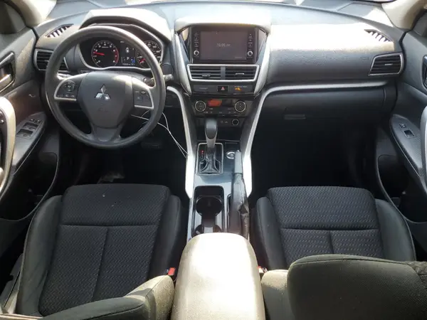 JA4AT3AA6KZ033498 2019 MITSUBISHI ECLIPSE CROSS - Image 8
