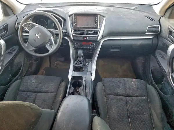 JA4AT3AA6KZ036840 2019 MITSUBISHI ECLIPSE CROSS - Image 8