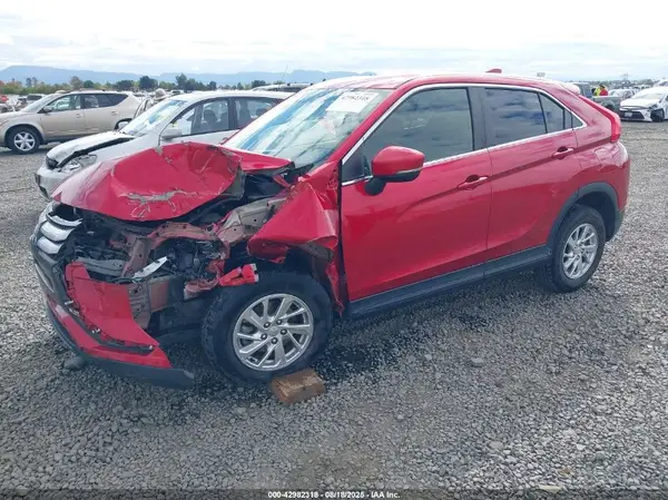 JA4AT3AA6KZ040189 2019 MITSUBISHI ECLIPSE CROSS - Image 2
