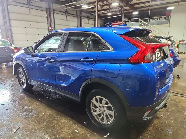 JA4AT3AA7JZ048736 2018 MITSUBISHI ECLIPSE CROSS - Image 2