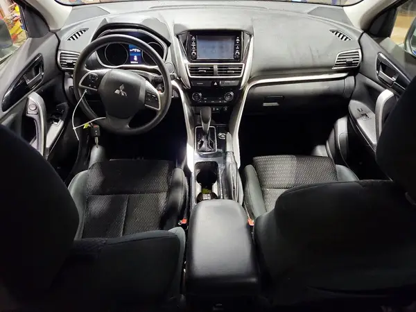 JA4AT3AA7JZ048736 2018 MITSUBISHI ECLIPSE CROSS - Image 8