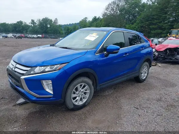 JA4AT3AA7JZ048929 2018 MITSUBISHI ECLIPSE CROSS - Image 2