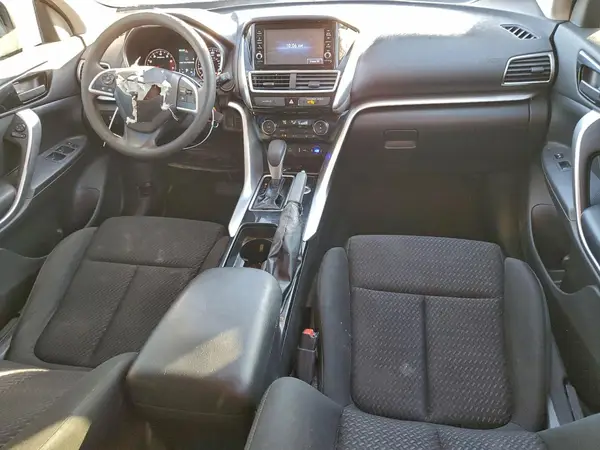 JA4AT3AA7JZ062037 2018 MITSUBISHI ECLIPSE CROSS - Image 8