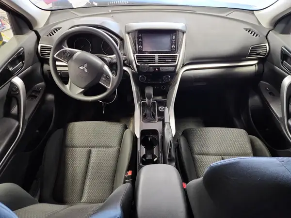 JA4AT3AA7KZ023675 2019 MITSUBISHI ECLIPSE CROSS - Image 8