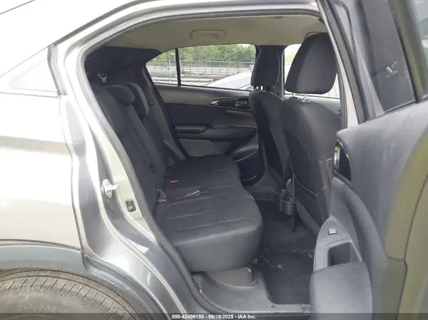 JA4AT3AA7KZ028956 2019 MITSUBISHI ECLIPSE CROSS - Image 8