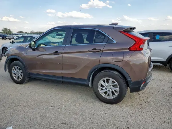 JA4AT3AA7KZ030853 2019 MITSUBISHI ECLIPSE CROSS - Image 2