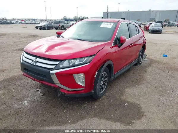 JA4AT3AA7LZ006974 2020 MITSUBISHI ECLIPSE CROSS - Image 2