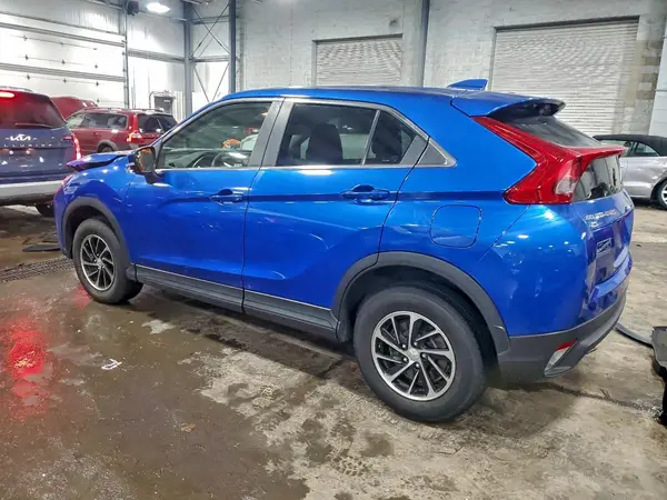 JA4AT3AA7LZ036315 2020 MITSUBISHI ECLIPSE CROSS - Image 2