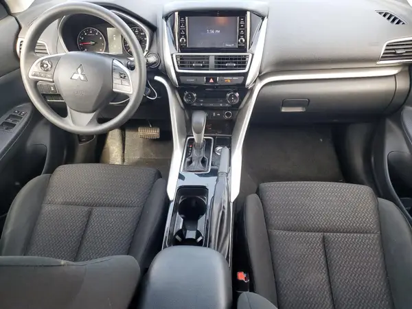 JA4AT3AA8JZ045487 2018 MITSUBISHI ECLIPSE CROSS - Image 8