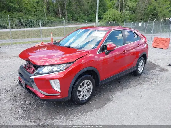 JA4AT3AA8JZ056781 2018 MITSUBISHI ECLIPSE CROSS - Image 2