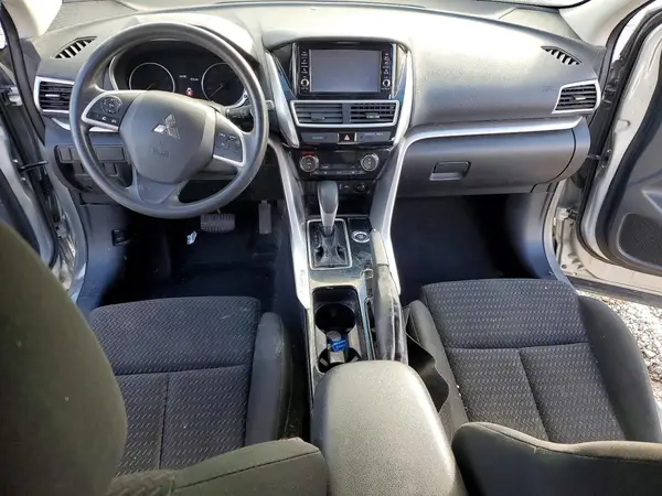 JA4AT3AA8KZ030229 2019 MITSUBISHI ECLIPSE CROSS - Image 8